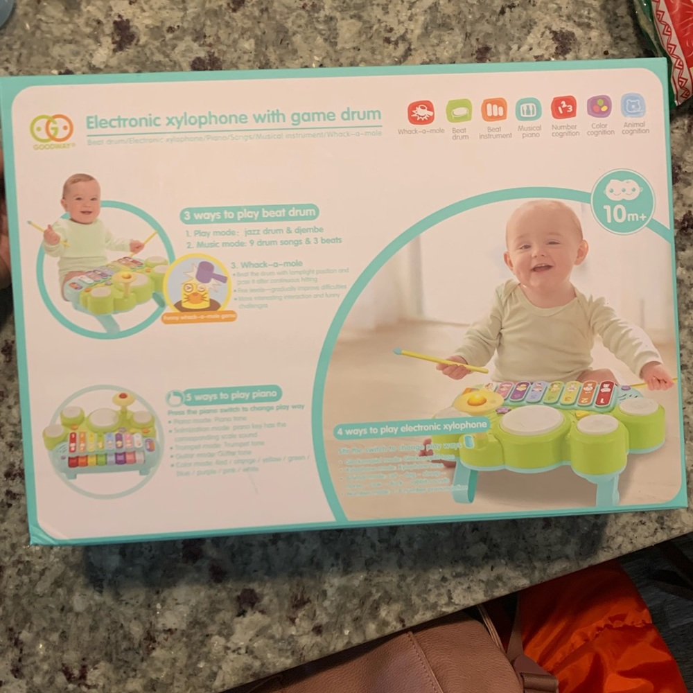 Electronic xylophone with game drum